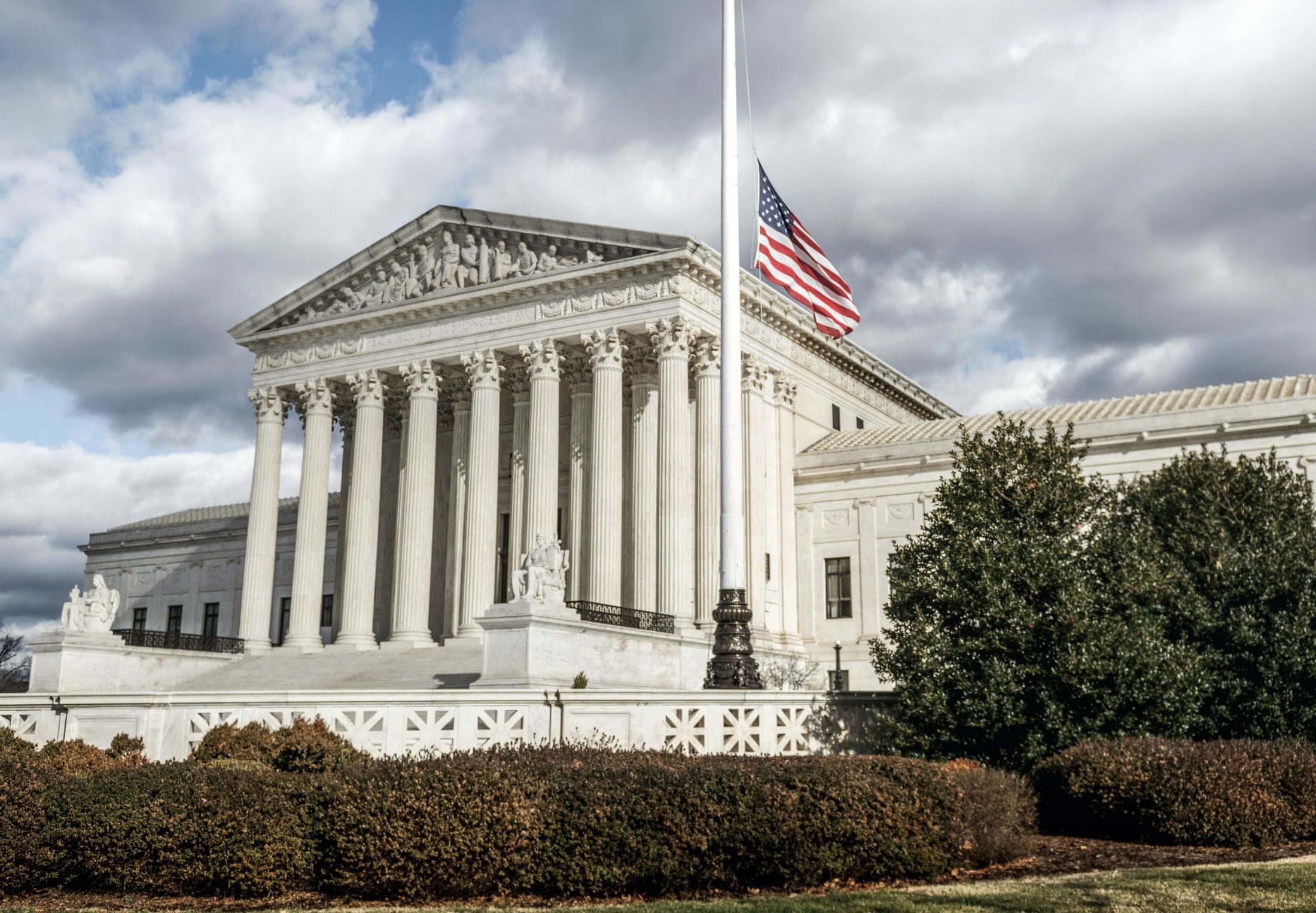 legal-building